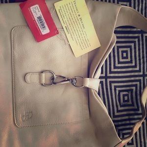 Dooney&Bourke large